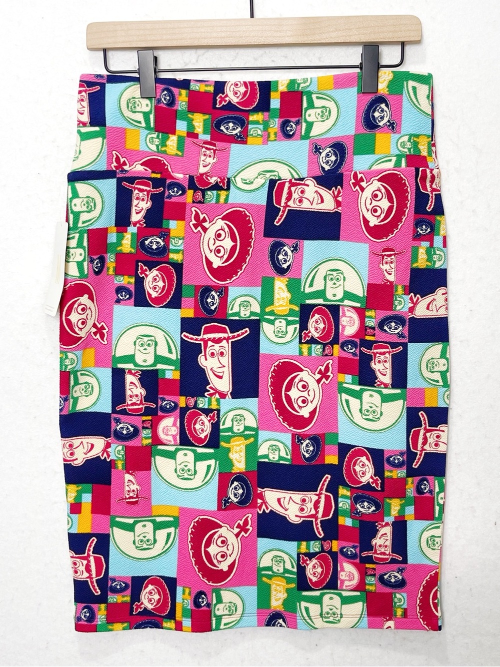 LulaRoe Cassie Pencil Skirt Disney Pixar Toy Story Woody Jessie Buzz Print Comfy